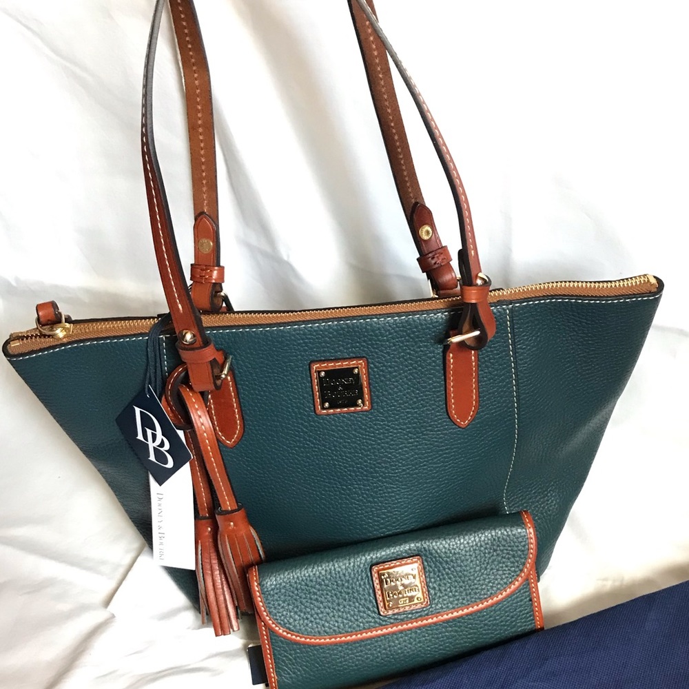 Dooney and Bourke teal zip ban & matching wallet